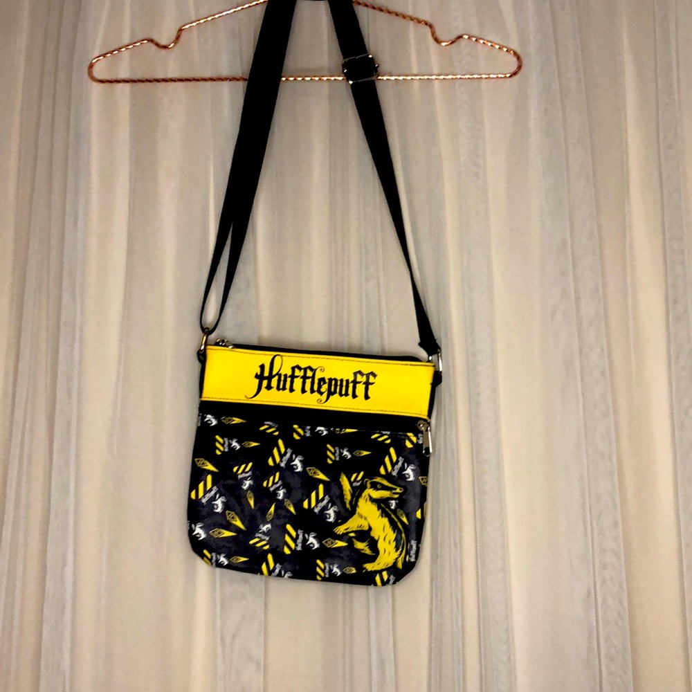 Loungefly Harry Potter Hufflepuff Purse